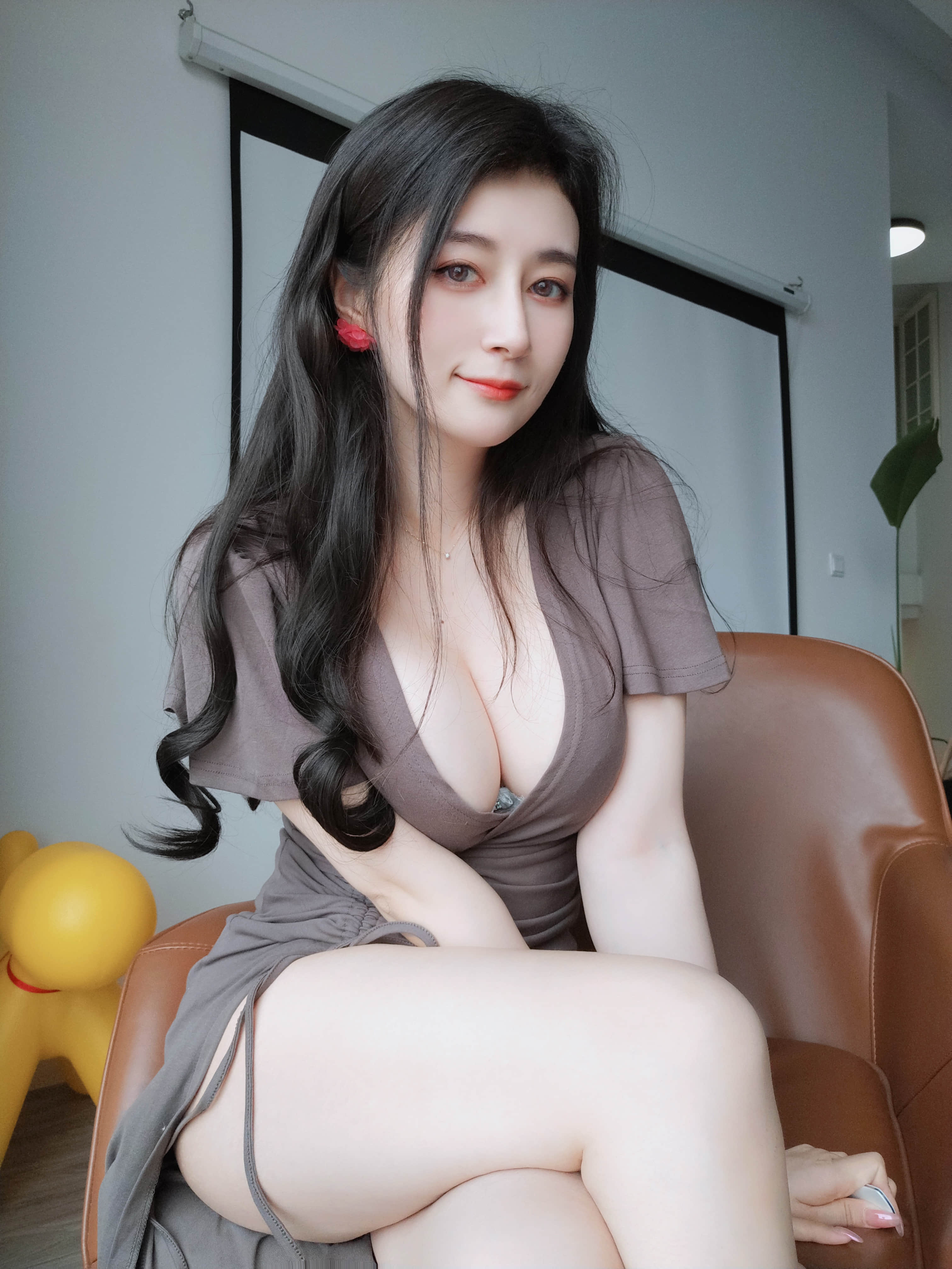 https://c1.ixacg.top/2023/08/17/XvZ9KgMn.jpg